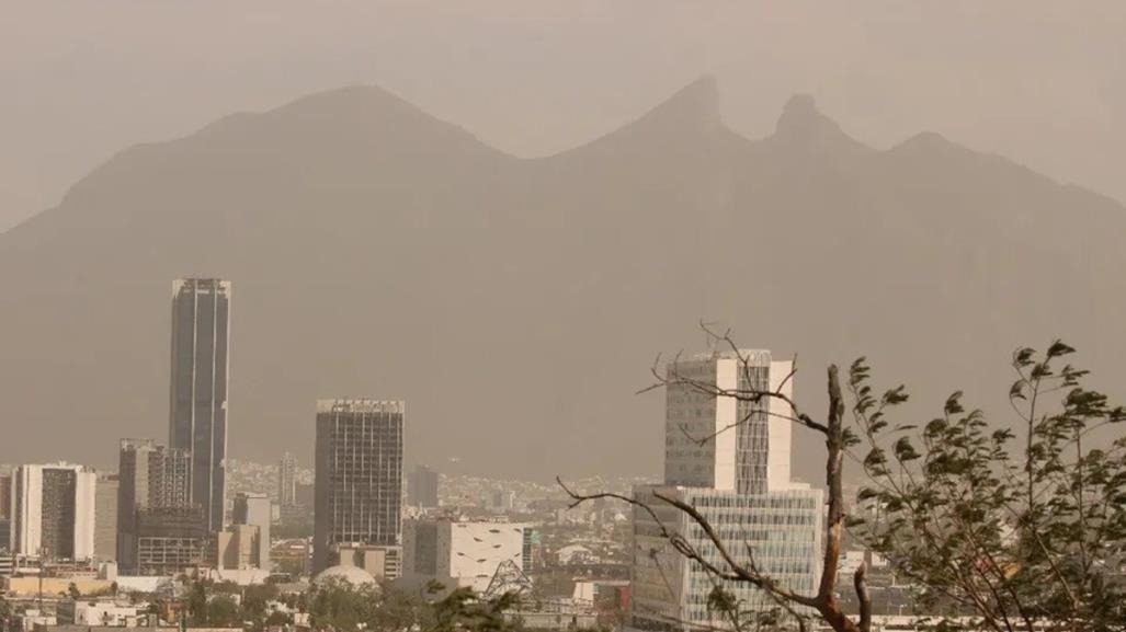 Emiten alerta atmosférica para Monterrey y su área metropolitana