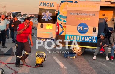 Choque deja 14 heridos en la carretera Miguel Alemán