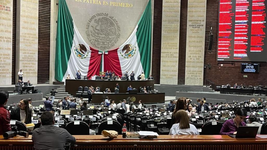 Dejan 19 diputados sus curules en San Lázaro para ir por candidaturas