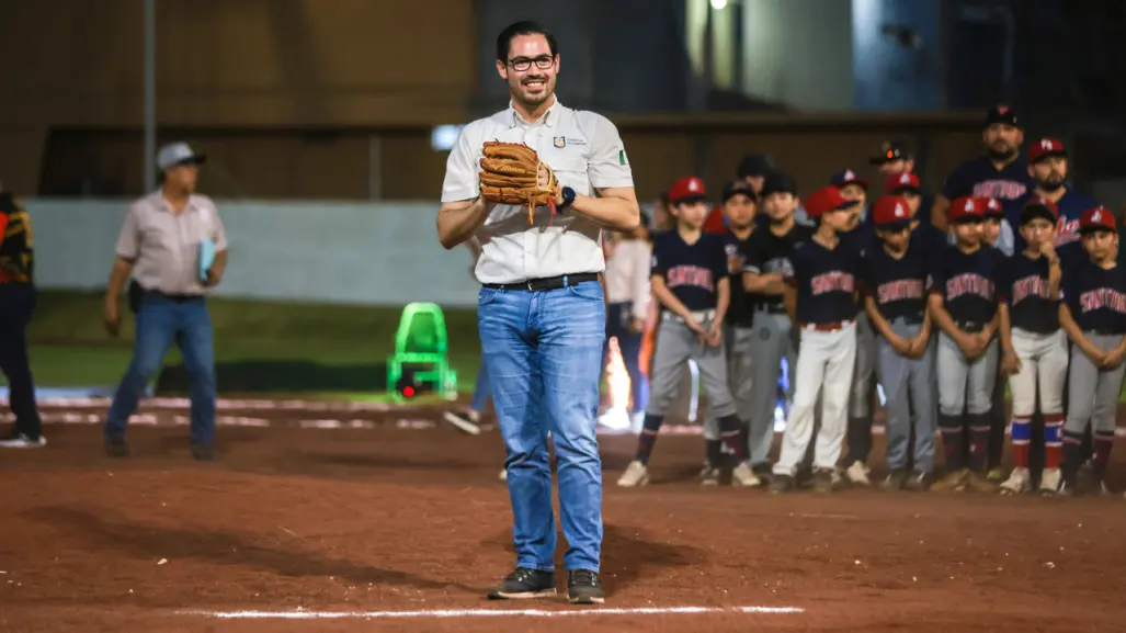 Santiago, Nuevo León: Alcalde anota jonronazo con Campo de Béisbol San José