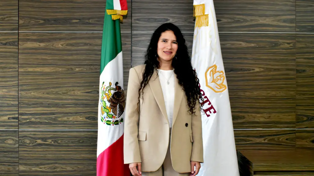 Bertha Alcalde es nombrada como nueva directora general del ISSSTE, ¿quién es?