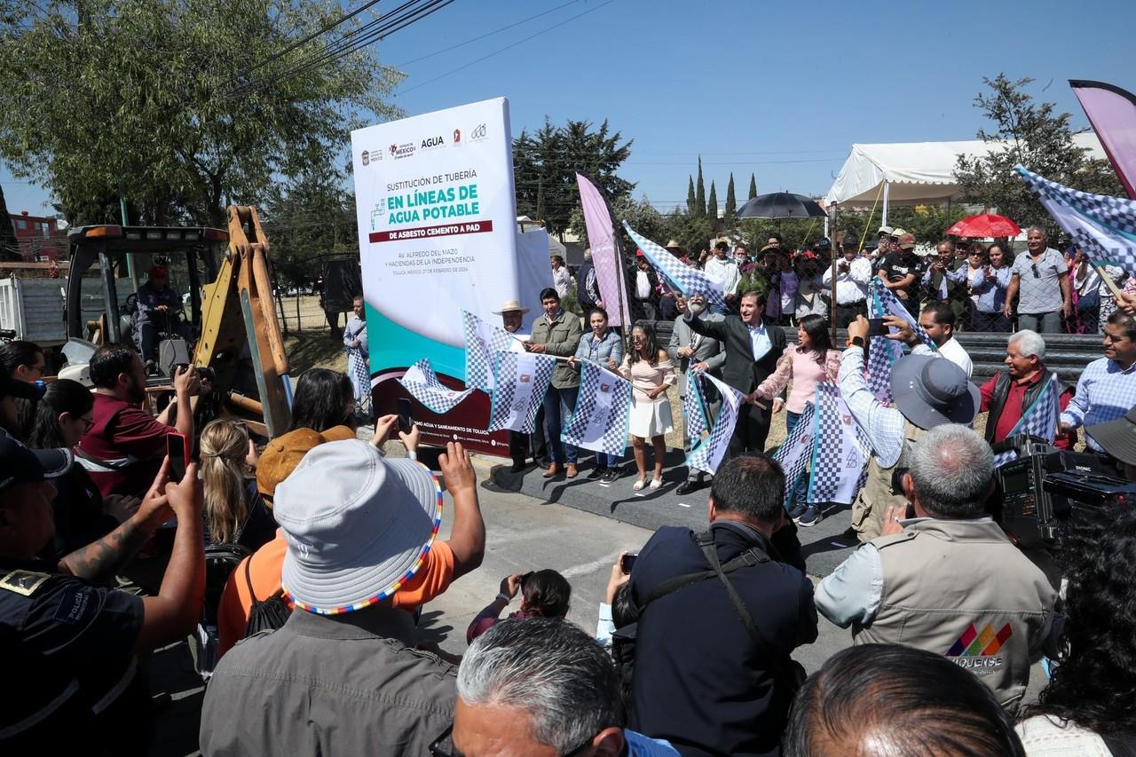 1.ª Etapa del Programa de Sustitución de Tubería en Líneas de Agua Potable en el Barrio de Tlacopa. Imagen: Gob. Toluca.