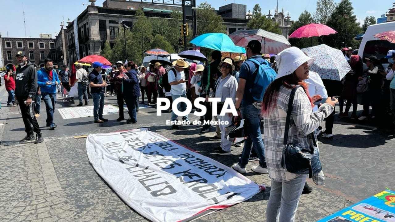 Los estudiantes y docentes reclaman reconocimiento oficial a escuelas de la región oriente de Edoméx. Foto: Alberto Dzib