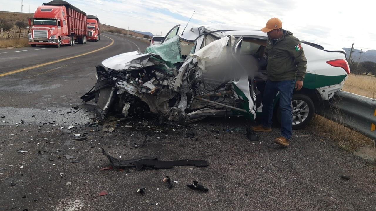 Murió una persona más del choque ocurrido en la carretera Durango- Parral, elevando a dos el número de víctimas fatales de este hecho. Foto: Especial.