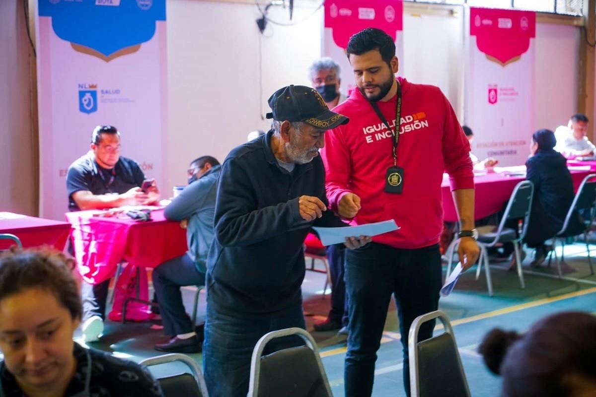 Todo el personal operativo está debidamente identificado y los Centros Comunitarios seguirán operando en horarios habituales.  Foto: Facebook La Nueva Ruta NL