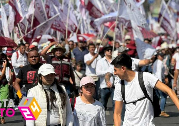 Cada vez más simpatizantes de Claudia Sheinbaum llegan al Zócalo (VIDEO)