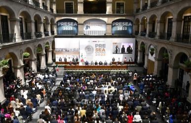 Encabeza Delfina Gómez 200 aniversario de la erección del Estado de México