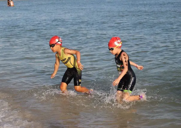 Arranca Triatlón Infantil y Juvenil en el puerto de Progreso