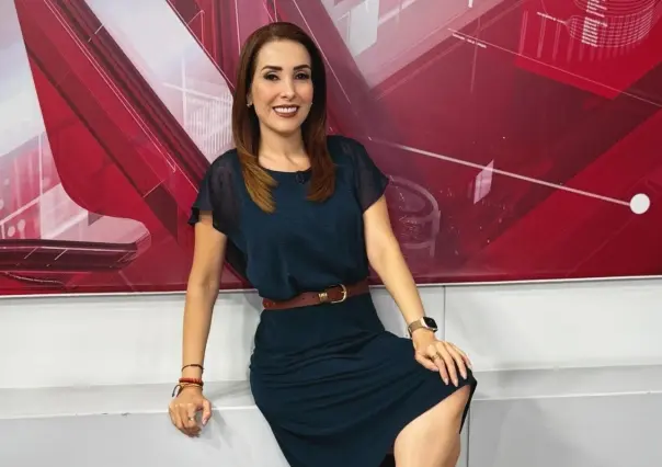 Azucena Uresti y Denise Dresser publican sus números telefónicos