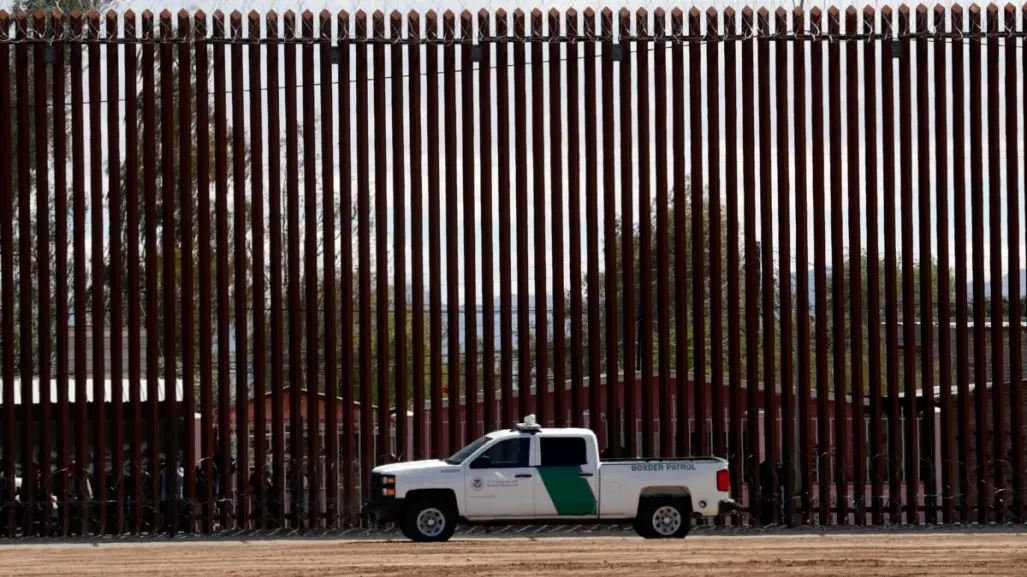 Se caen 11 personas del muro fronterizo entre México y Estados Unidos