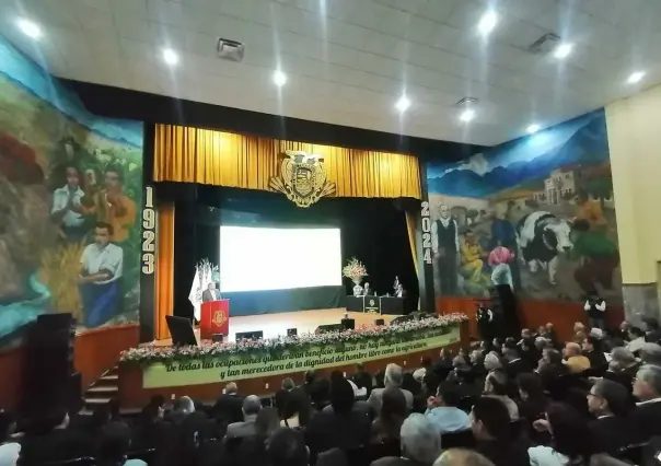 Rinde Informe de resultados Alberto Flores Olivas, rector de la UAAAN