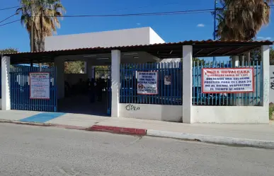 Paran labores en Cetmar 31 de Cabo San Lucas