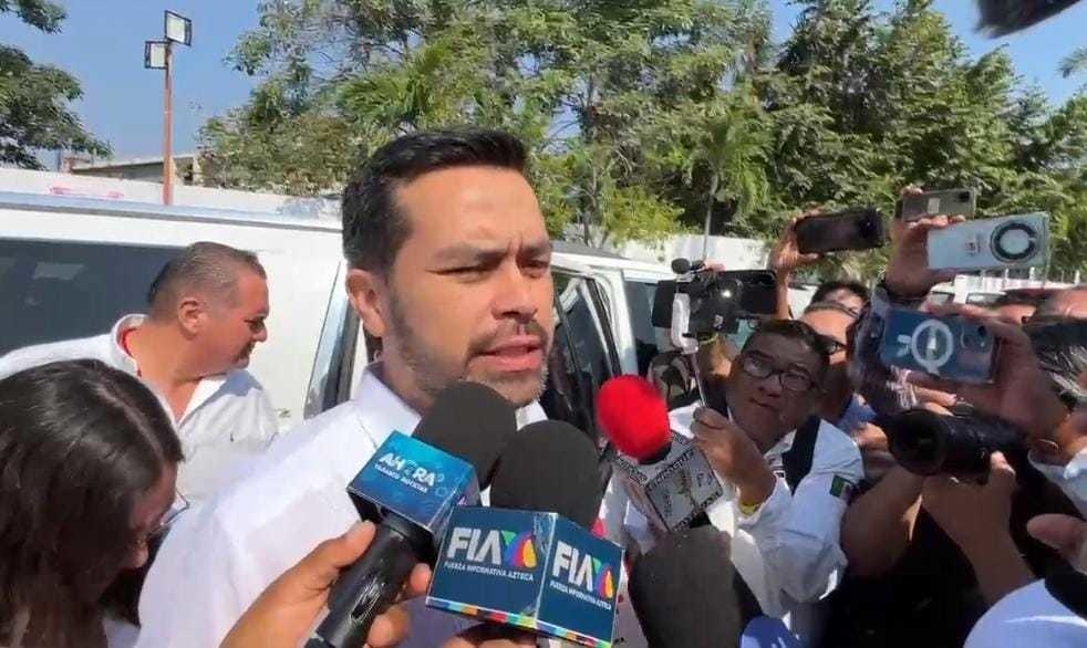 Álvarez Máynez agradece apoyo de las fuerzas armadas y crítica a Xóchitl Gálvez