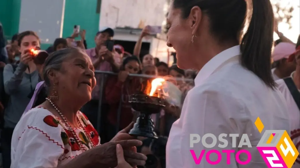 Entregan a Claudia Sheinbaum Bastón de Mando de pueblos Chichimeca y Otomí