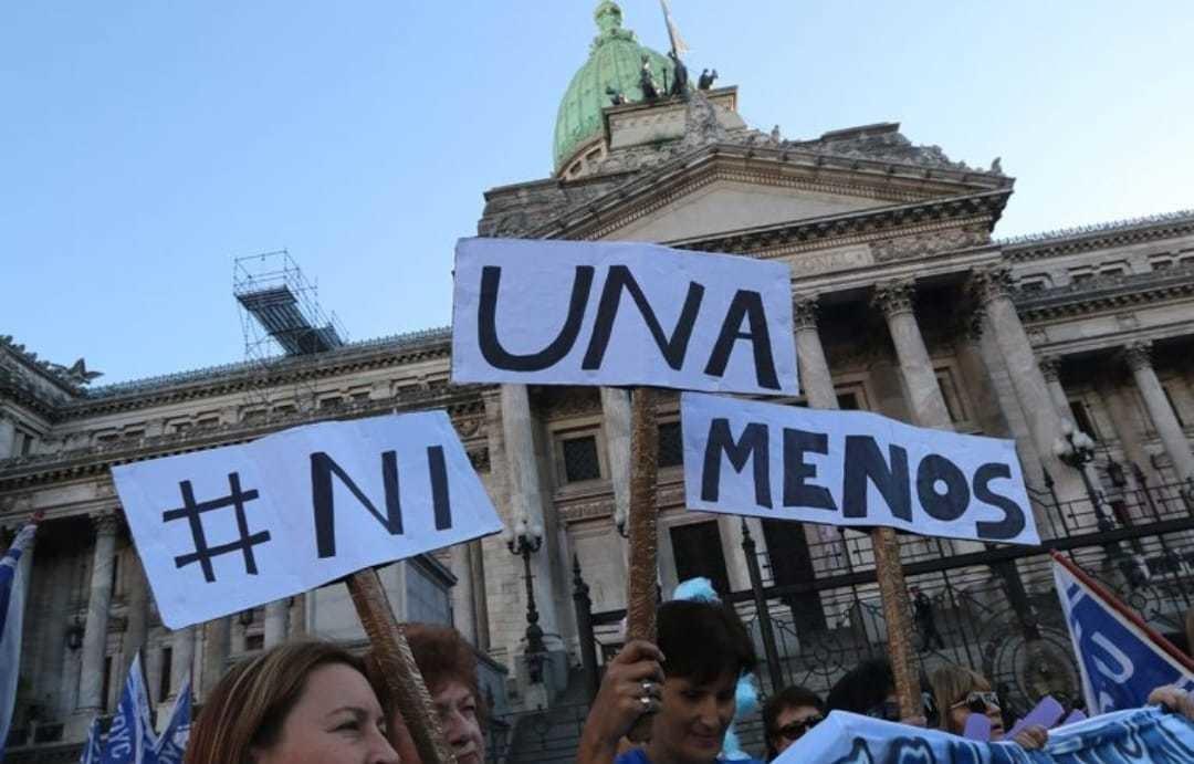 El gobierno argentino advirtió que los funcionarios que no trabajen el 8M tendrán un descuento en su salario. (FOTO: X, antes Twitter)