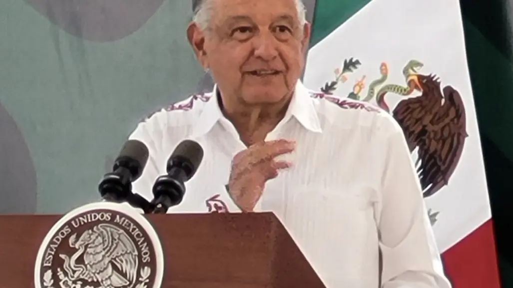 López Obrador advierte sobre infiltrados en marcha feminista