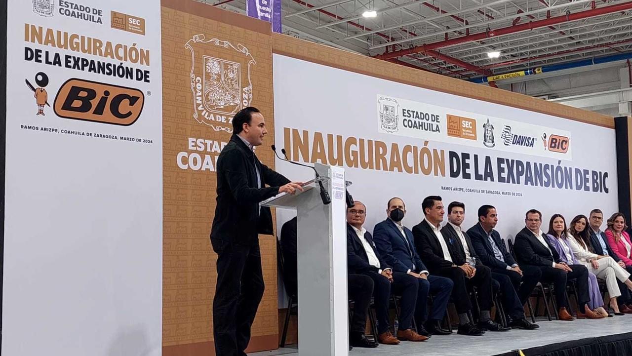 El gobernador Manolo Jiménez encabezó la ceremonia. (Fotografía: Marco Juárez)