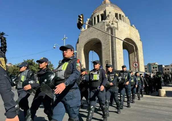 ¡Mujeres policías listas para 8M! Preparan uniformes y equipo para marcha