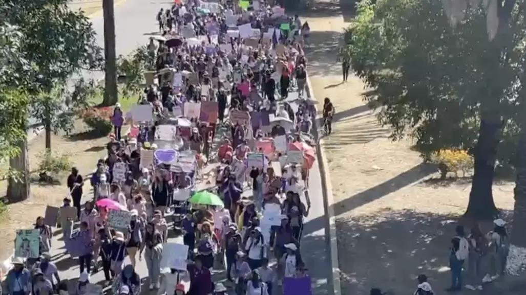 Marchas feministas en Puebla por el Día de la Mujer