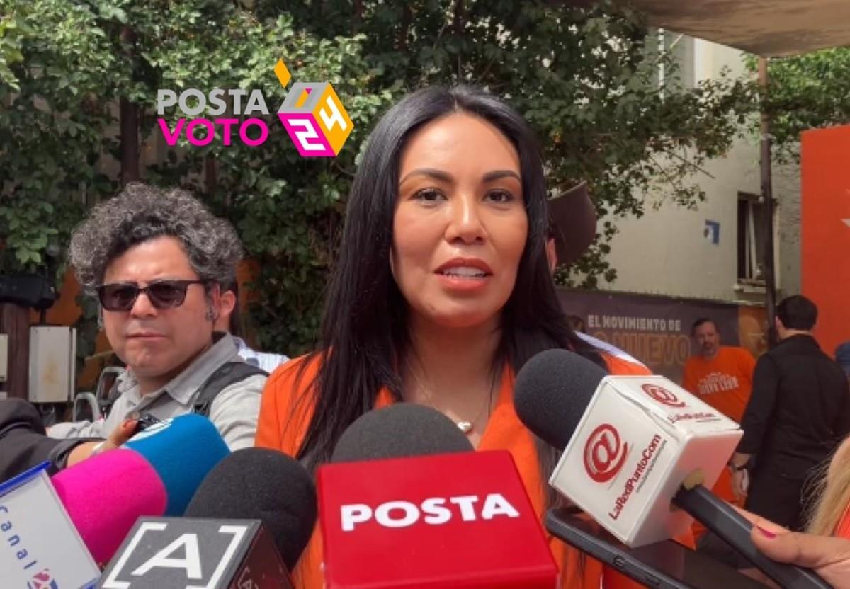 Alejandra Morales Mariscal confió en que los nicolaítas abrirán los ojos para sacar al clan de compadres mafiosos que hay en el ayuntamiento de San Nicolás. Foto: Armando Galicia