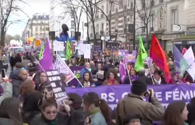 París: manifestación feminista contra la desigualdad el 8 de marzo 2024