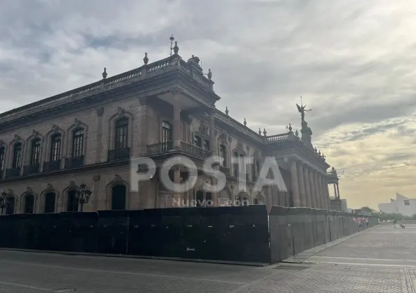 Amanece blindado Palacio de Gobierno previo a Marcha de 8M