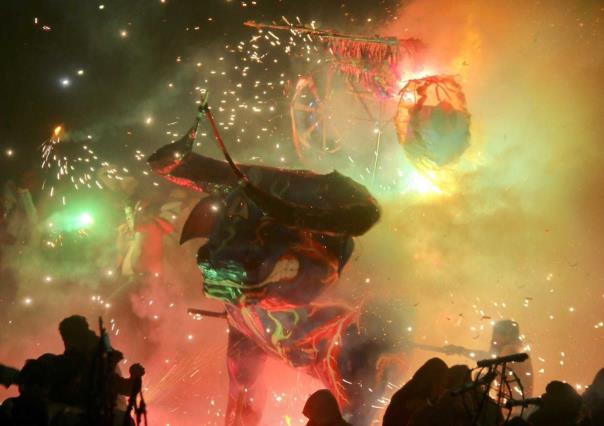 Toda una fiesta a San Juan de Dios, santo patrono de los pirotécnicos (VIDEO)