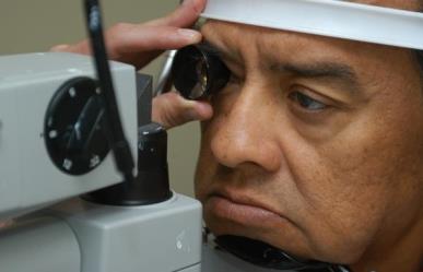 Conmemora IMSS Día Mundial del Glaucoma con revisión oportuna a derechohabientes