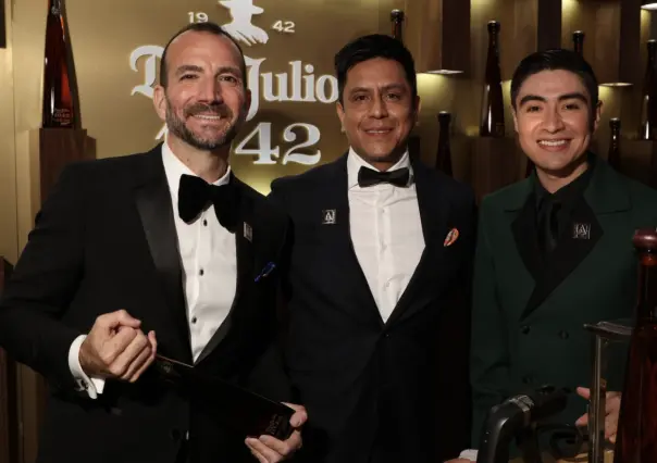 Conoce a Israel Barón, el mexicano que brilló como bartender en los Óscars