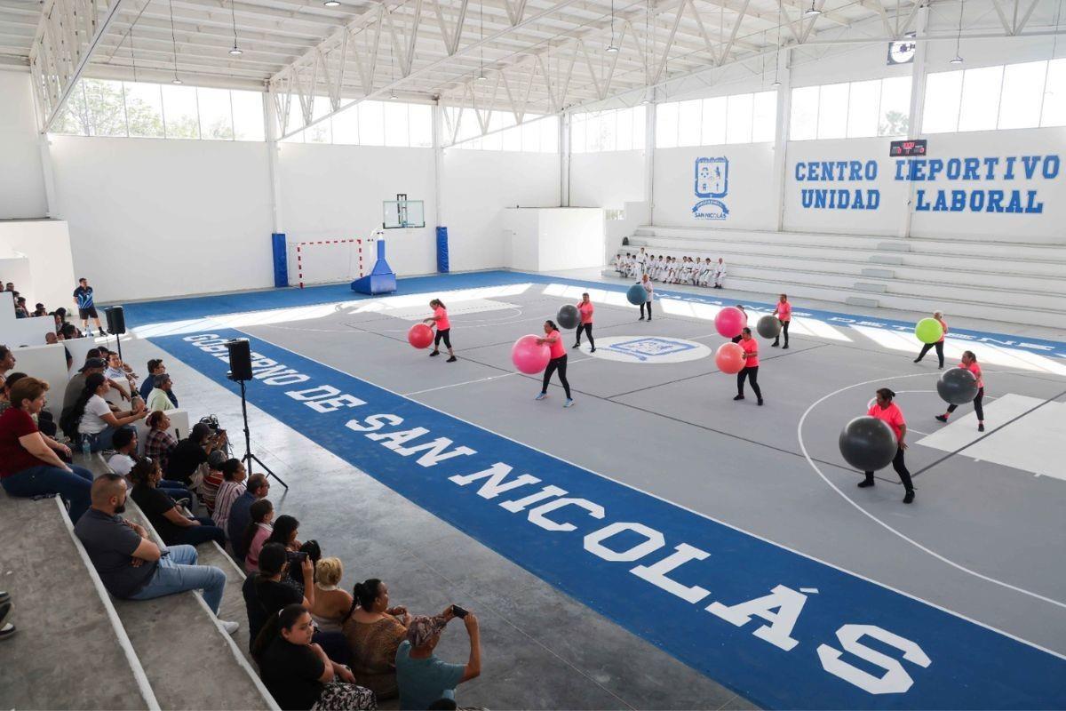 Adultos mayores, jóvenes y niños han demostrado su interés y entusiasmo por participar en las actividades. Foto: Municipio de San Nicolás