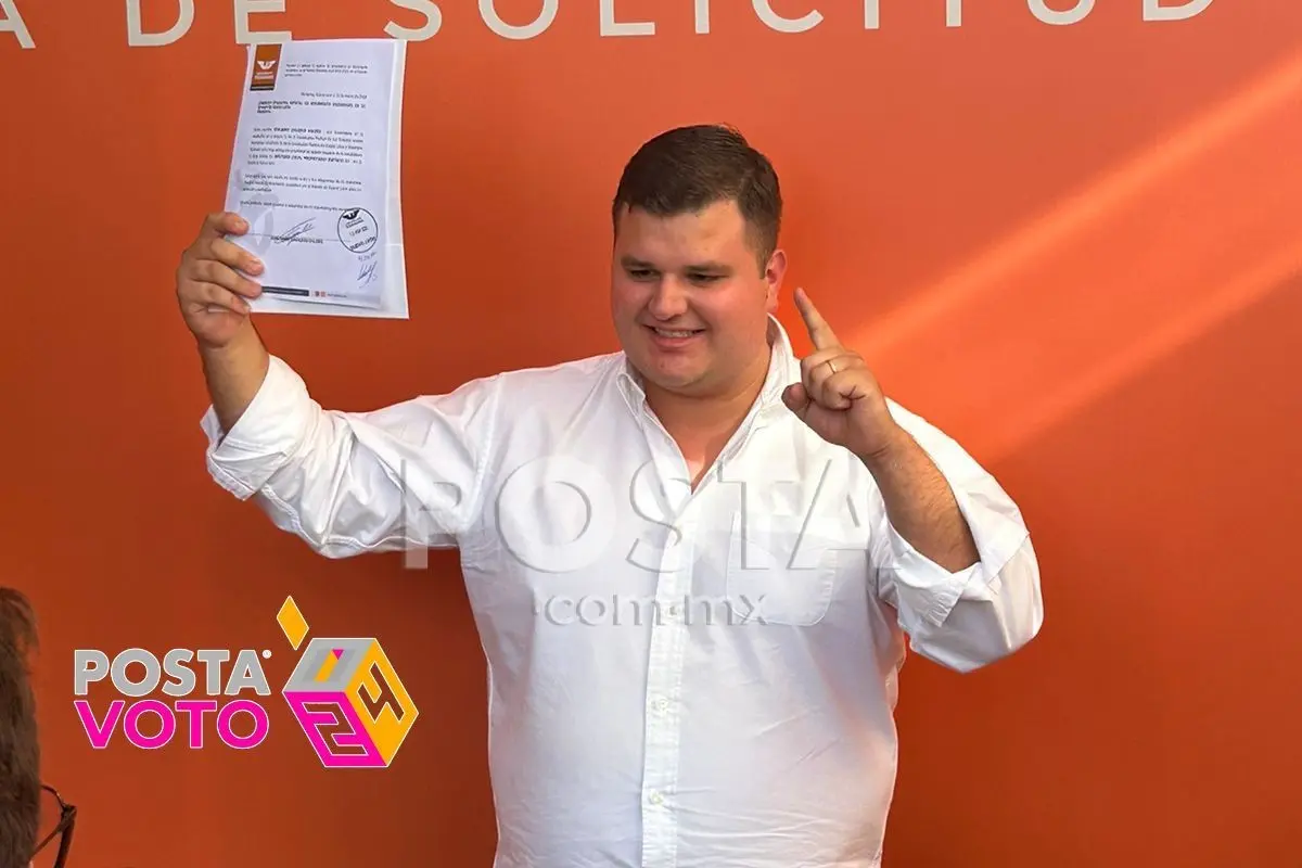 Acompañado por su familia, así como simpatizantes de MC, el ahora candidato a diputado añadió que deberá trabajar en equipo con la ciudadanía. Foto: Jorge López