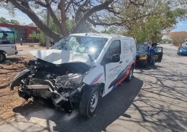 El exceso de velocidad provocó una espectacular volcadura al sur de Mérida