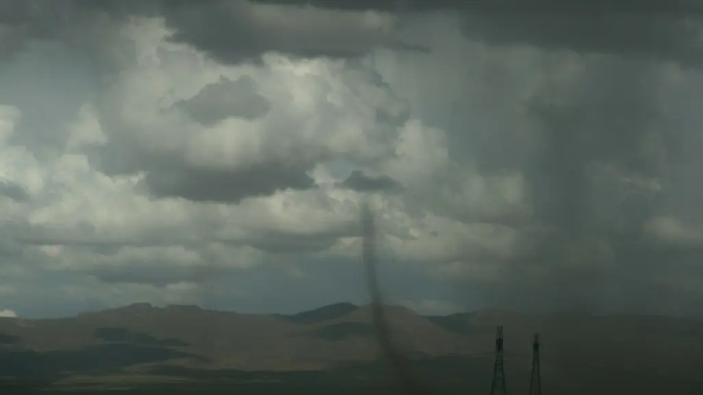 ¡ALERTA! Fuertes torbellinos y tornados azotarán la zona norte del país