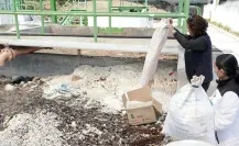 Con cascarón de huevo buscan sanear el Río Lerma