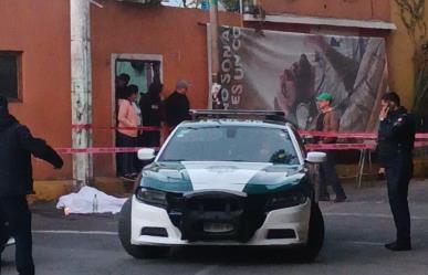 Asesinan a un hombre aparentemente en ataque directo en Tlalpan, no hay detenido