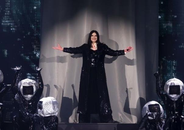 Laura Pausini festejó a lo grande 30 años de carrera en la CDMX