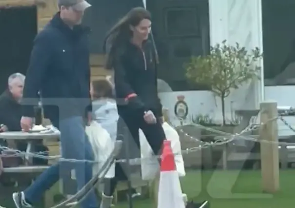 ¿Ahora sí es? Sale a la luz video de Kate Middleton de compras