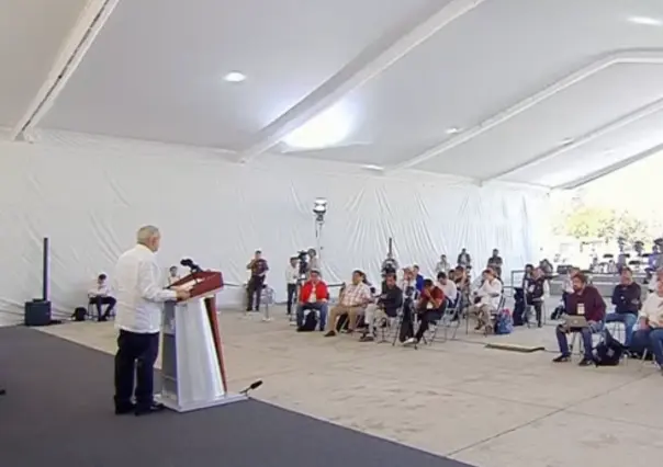 AMLO dialogará con padres de los 43 de Ayotzinapa y recibirá a Ceci Flores