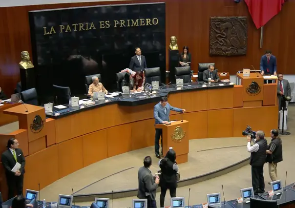 Pugna en pleno: senadores proponen desaparecer poderes en Guerrero y Guanajuato