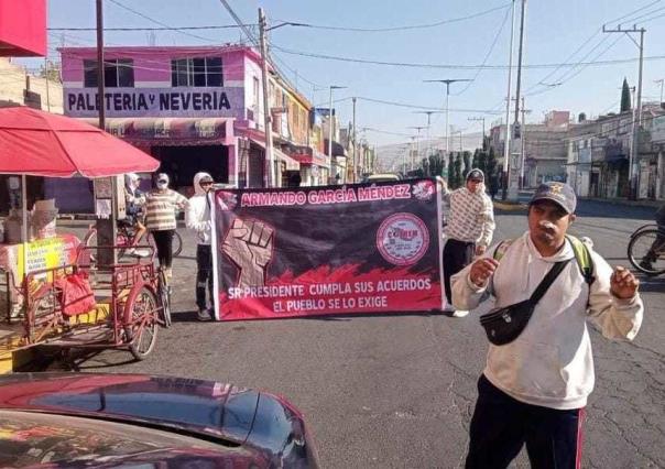 Transportistas realizan manifestación en Valle de Chalco