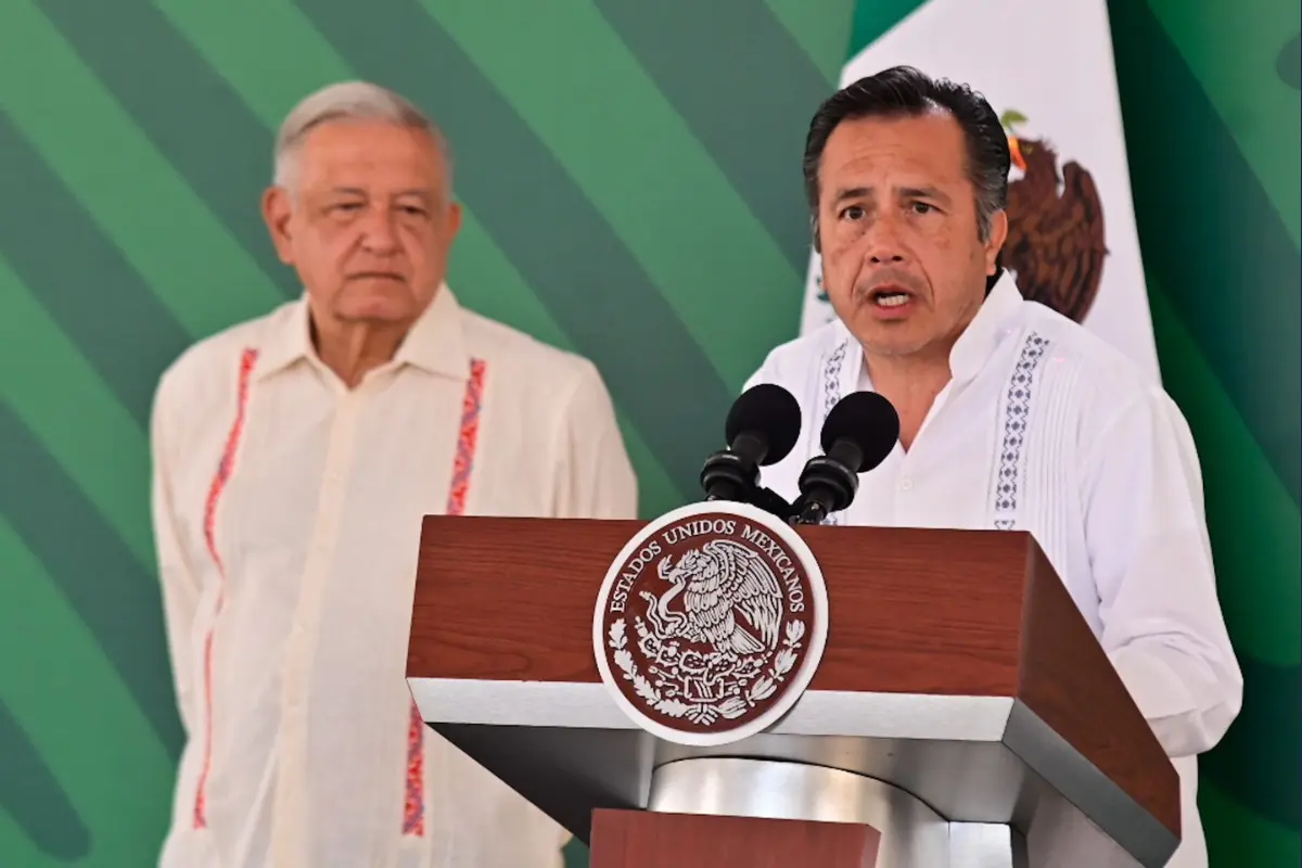 Cuitláhuac García junto al presidente AMLO, en conferencia de prensa del viernes 22 de marzo del 2024. Foto: Rosalinda Morales