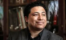 Mi único plan era escribir, vivir en consecuencia: Manuel Iris, poeta peninsular