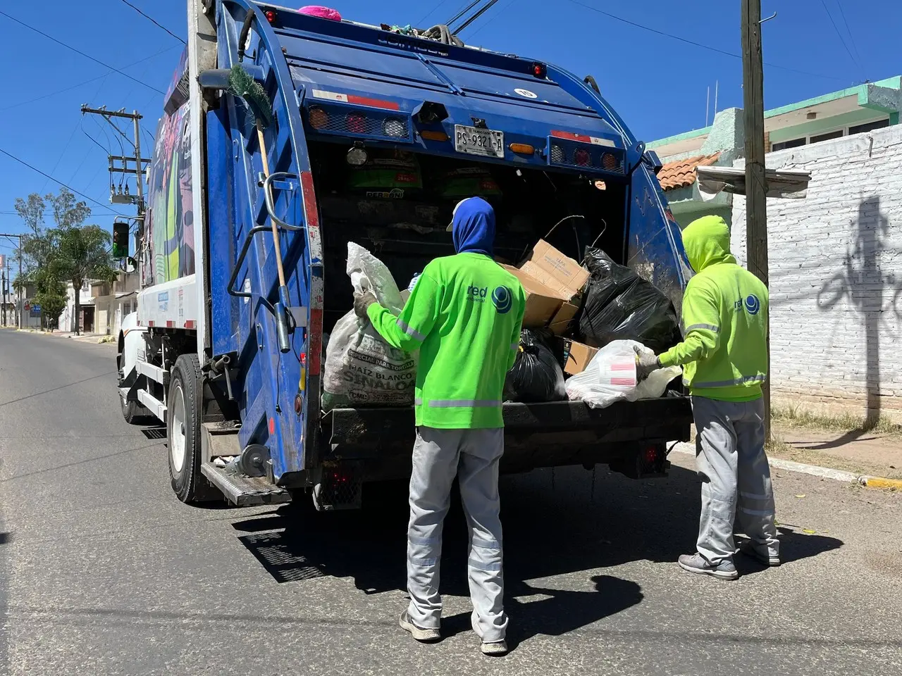 El servicio de recolección de basura en la capital del estado no se detendrán por los días santos. Foto: Isaura Retana.