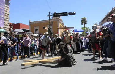 ¿A qué hora y dónde será el Viacrucis más grande de Durango?