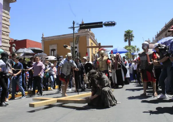 ¿A qué hora y dónde será el Viacrucis más grande de Durango?