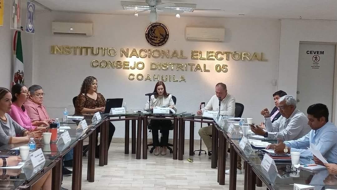 Sesionaron los ocho consejos distritales del INE en Coahuila. (Fotografía: INE)