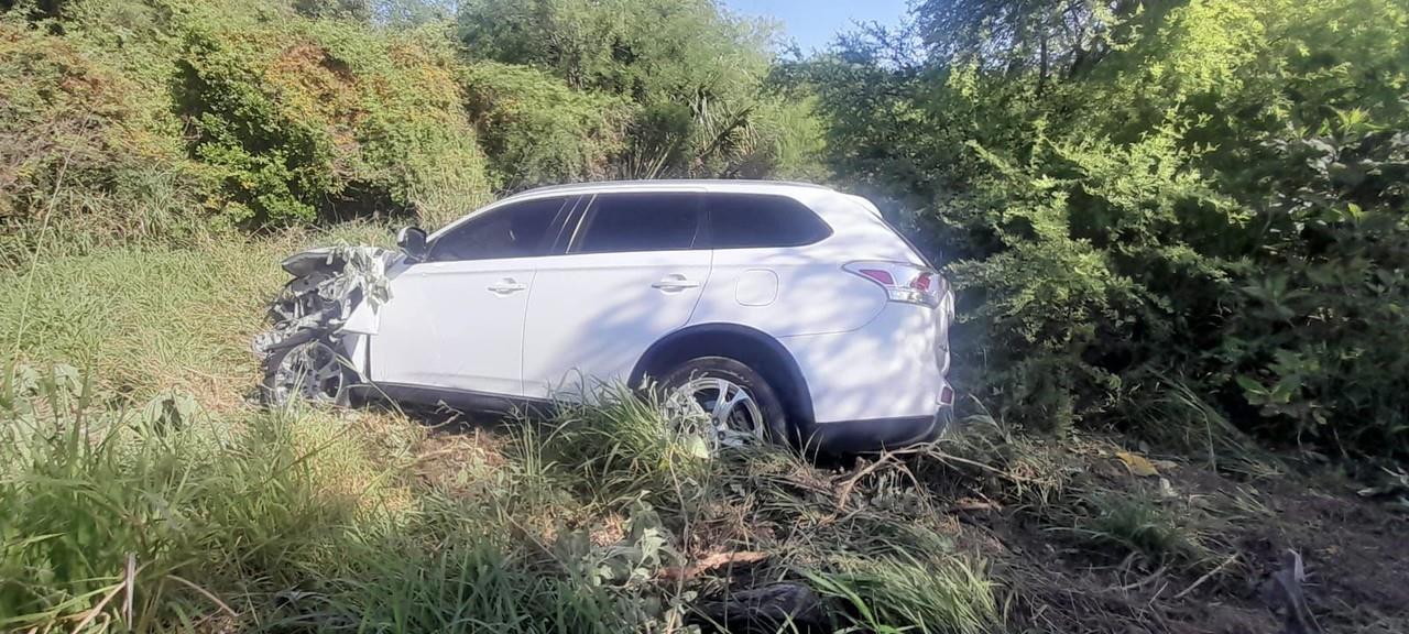 Accidente en carretera Victoria - Matamoros km 128. Foto: SSPT