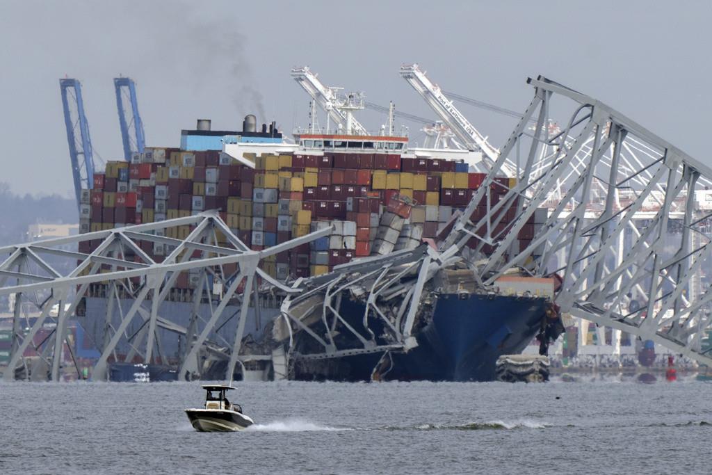 Buscan a mexicanos tras accidente de barco y puente en Baltimore