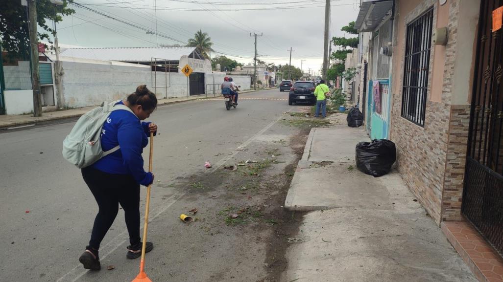 Realizan jornada de limpieza en Progreso ante llegada de turistas