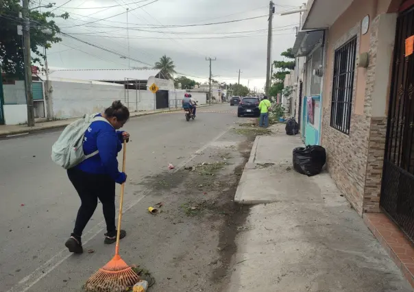 Realizan jornada de limpieza en Progreso ante llegada de turistas